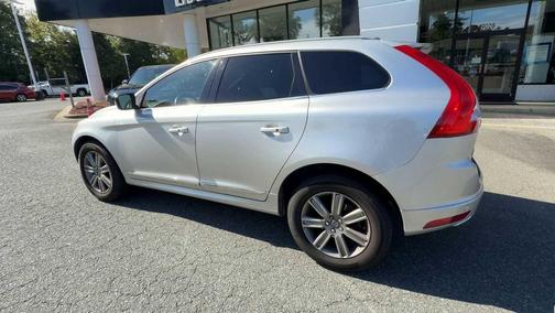 2016 Volvo XC60 T6 Platinum