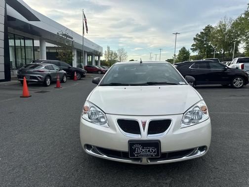 White Diamond Tricoat 2009 Pontiac G6 GT