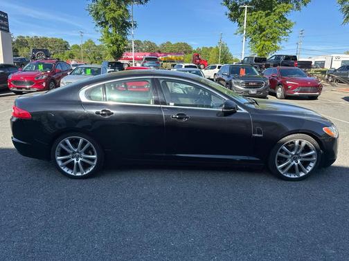 Ebony 2010 Jaguar XF Premium