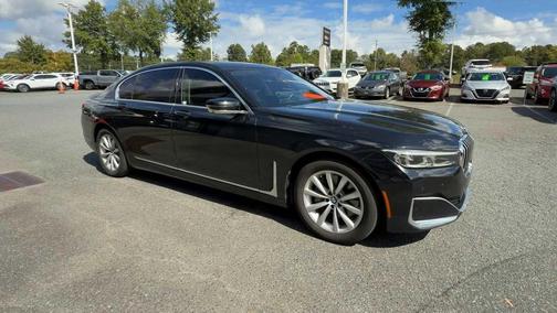 2020 BMW 740 740i