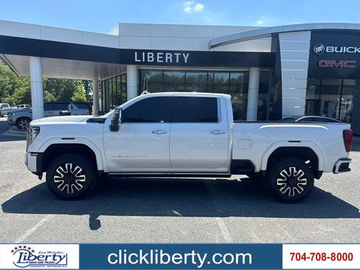 White Frost Tricoat 2024 GMC Sierra 3500 Denali