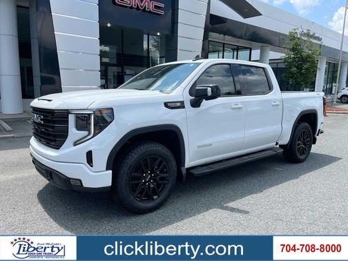 2025 GMC Sierra 1500 Elevation