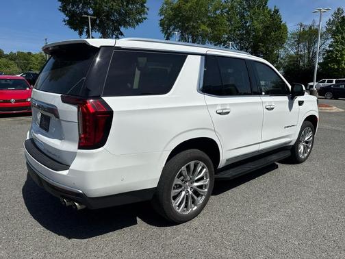 Summit White 2024 GMC Yukon Denali