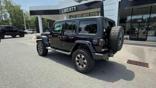 Black Clearcoat 2020 Jeep Wrangler Unlimited Sahara