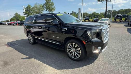 Onyx Black 2023 GMC Yukon XL Denali