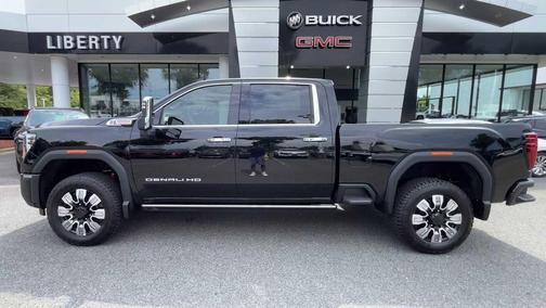 2025 GMC Sierra 2500 Denali