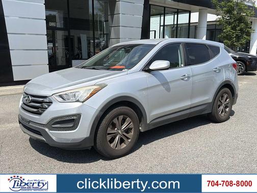 Sparkling Silver 2016 Hyundai Santa Fe Sport 2.4L