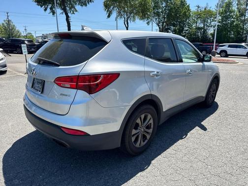 Sparkling Silver 2016 Hyundai Santa Fe Sport 2.4L