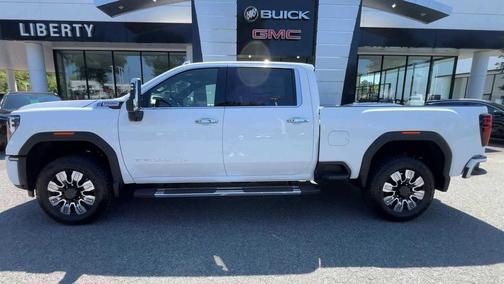 2025 GMC Sierra 2500 Denali