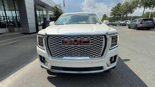 White Frost Tricoat 2024 GMC Yukon XL Denali