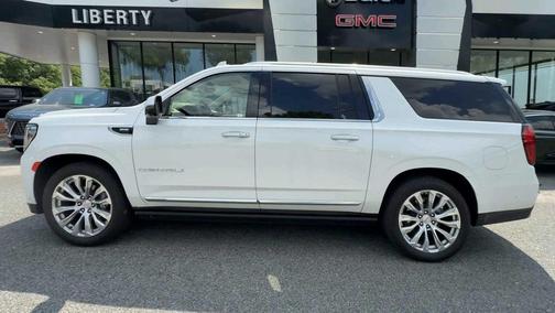 White Frost Tricoat 2024 GMC Yukon XL Denali