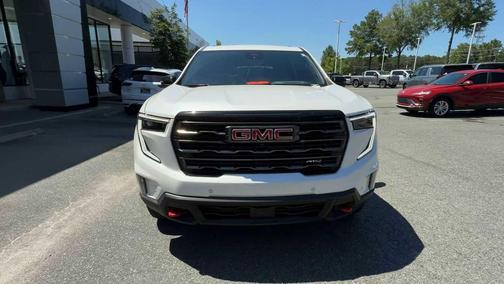 White Frost Tricoat 2024 GMC Acadia AWD AT4