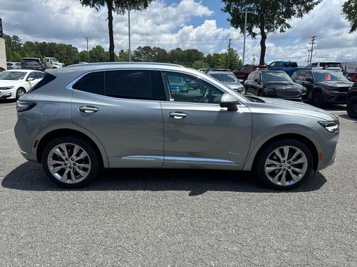 Moonstone Gray Metallic 2023 Buick Envision Avenir FWD