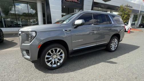 2022 GMC Yukon SLT