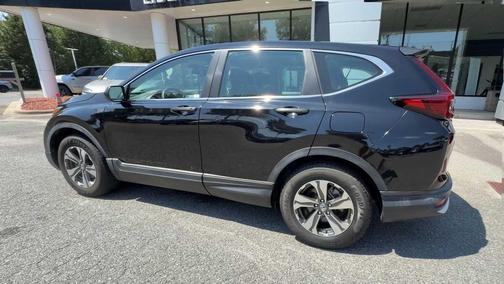 Crystal Black Pearl 2021 Honda CR-V 2WD LX