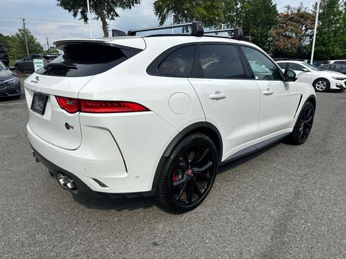 Valloire White Pearl Gloss 2020 Jaguar F-PACE SVR P550 AWD Automatic