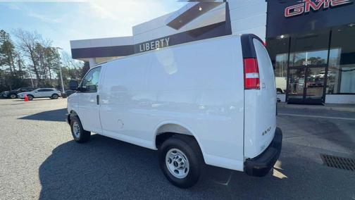 Summit White 2025 GMC Savana 2500 Work Van