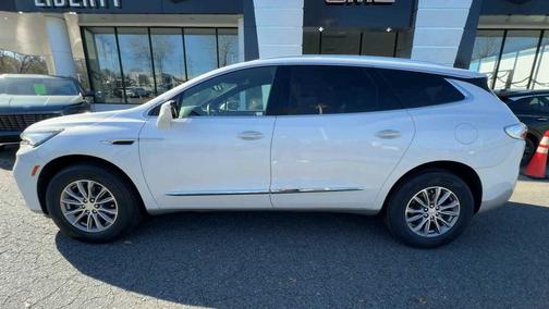 2022 Buick Enclave FWD Essence