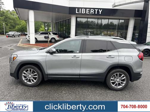 Sterling Metallic 2023 GMC Terrain SLT