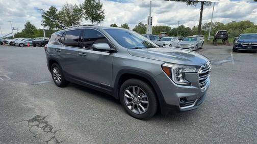 Sterling Metallic 2023 GMC Terrain SLT