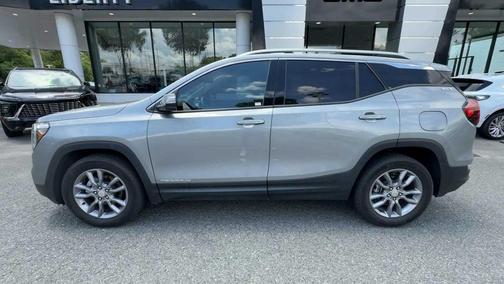 Sterling Metallic 2023 GMC Terrain SLT