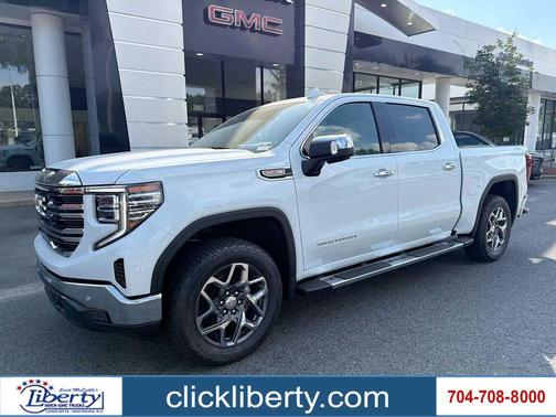 Glacier White Tricoat 2026 GMC Sierra 1500 SLT