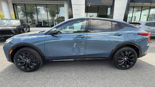 Ocean Blue Metallic 2026 Buick Envista Sport Touring FWD
