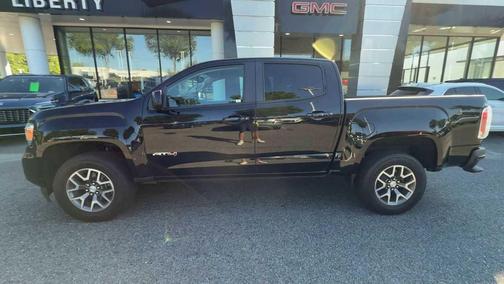 Onyx Black 2022 GMC Canyon AT4