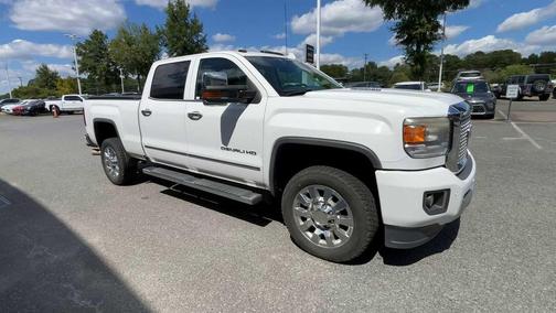 2016 GMC Sierra 2500 Denali
