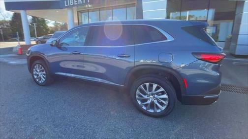 2025 Buick Enclave Preferred FWD