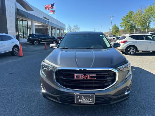 Graphite Gray Metallic 2019 GMC Terrain SLE