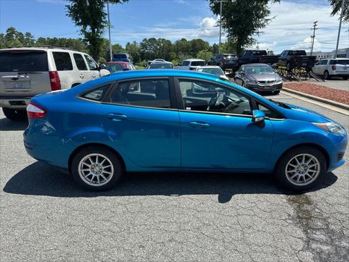 2015 Ford Fiesta SE