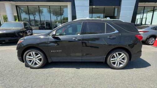 Mosaic Black Metallic 2020 Chevrolet Equinox L