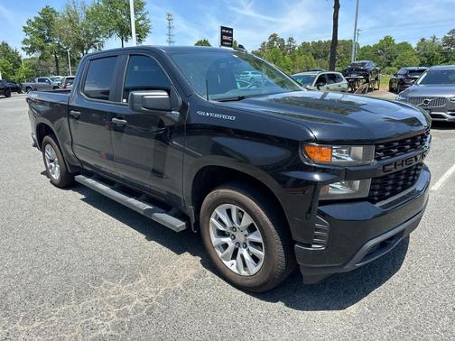 Black 2021 Chevrolet Silverado 1500 Custom
