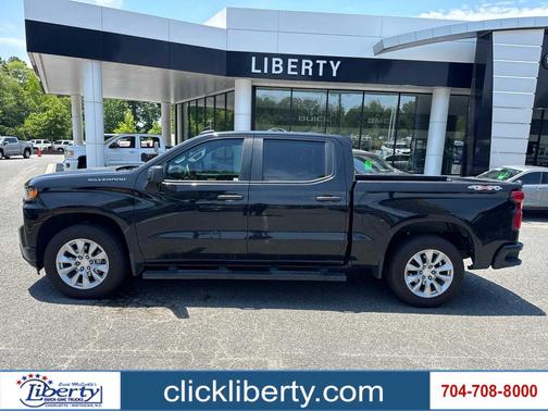 Black 2021 Chevrolet Silverado 1500 Custom