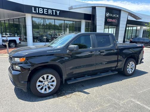 Black 2021 Chevrolet Silverado 1500 Custom