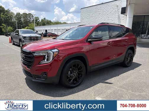Volcanic Red Tintcoat 2024 GMC Terrain SLT
