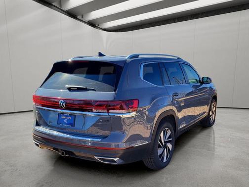 Pure Gray 2026 Volkswagen Atlas 2.0T SEL