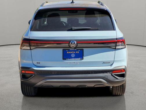 Monument Gray W/Deep Black Roof 2026 Volkswagen Taos 1.5T SE Black