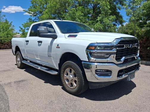 Bright White Clearcoat 2025 RAM 2500 Big Horn