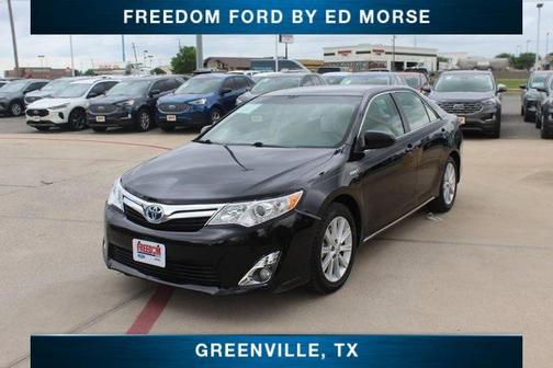 2012 Toyota Camry Hybrid XLE