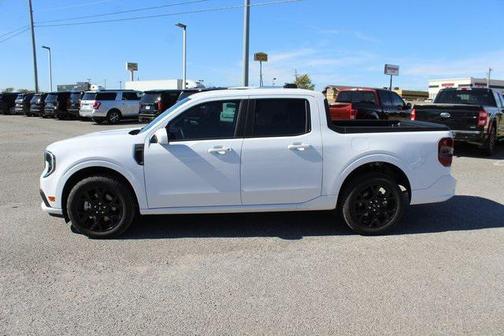 2025 Ford Maverick Lobo Standard