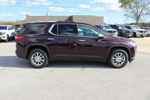 2018 Chevrolet Traverse LT Cloth