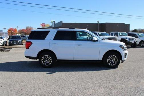 2024 Ford Expedition XLT