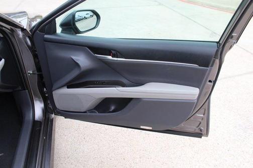 2021 Toyota Camry XLE