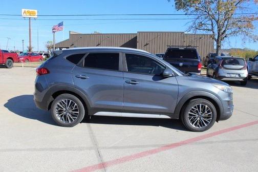 2019 Hyundai TUCSON SE
