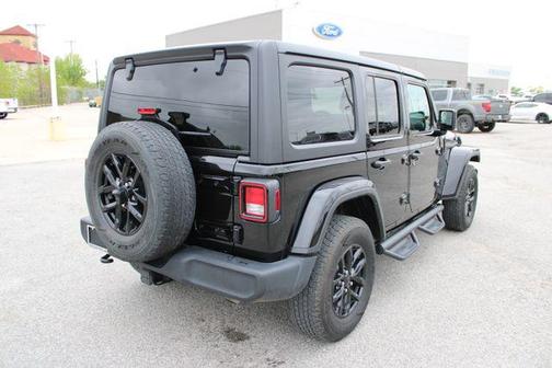 2023 Jeep Wrangler 4-Door Freedom 4x4