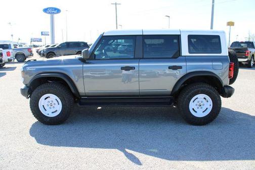 Carbonized Gray Metallic 2026 Ford Bronco Heritage Edition