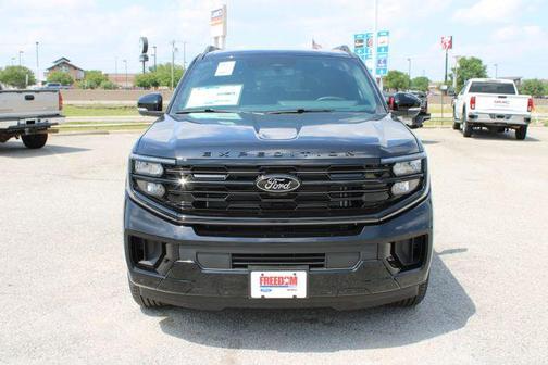 Agate Black Metallic 2026 Ford Expedition Platinum