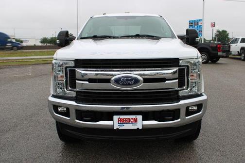 Oxford White 2017 Ford F-250 XLT